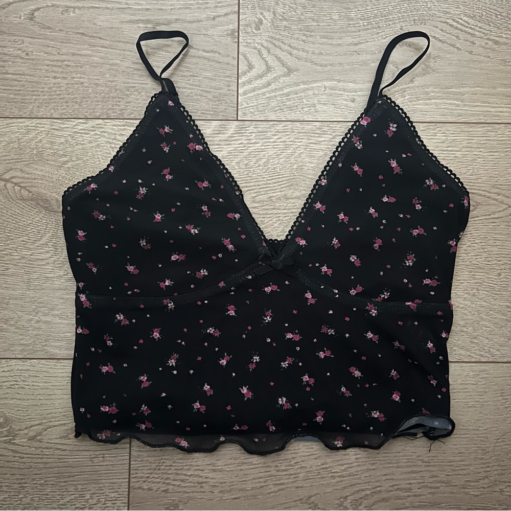 Garage flower mesh top